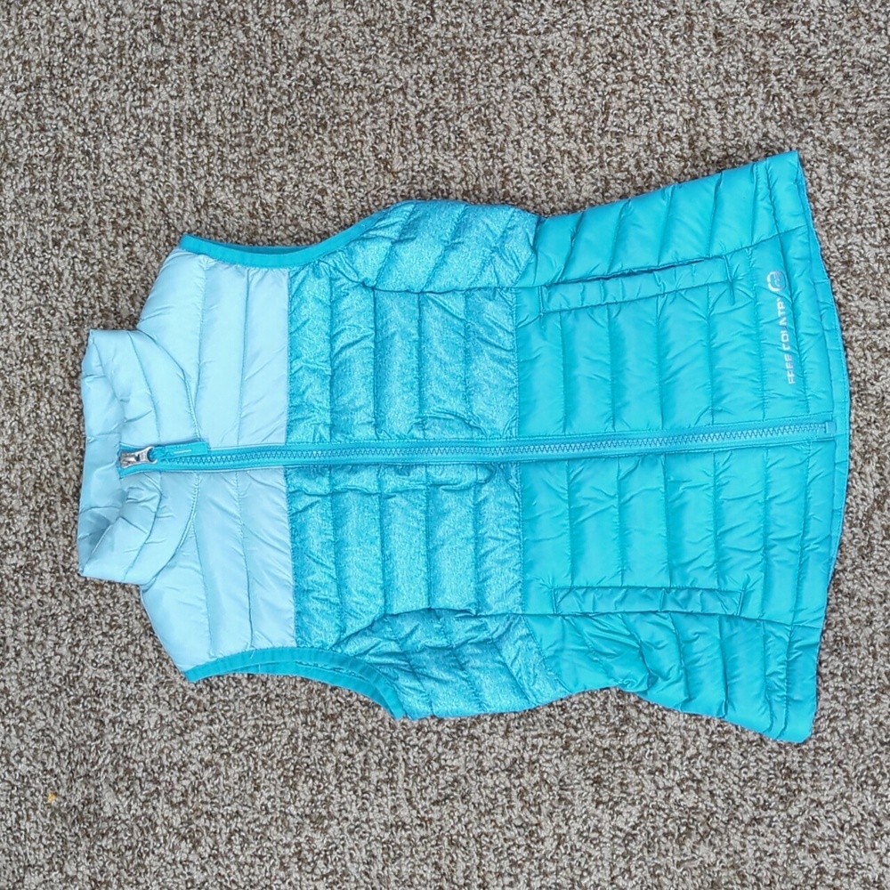 3/$30 Free Country blue color block down vest size small 6-6x